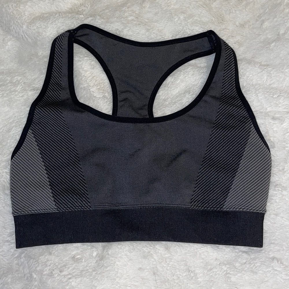 Forever 21 sports bra
